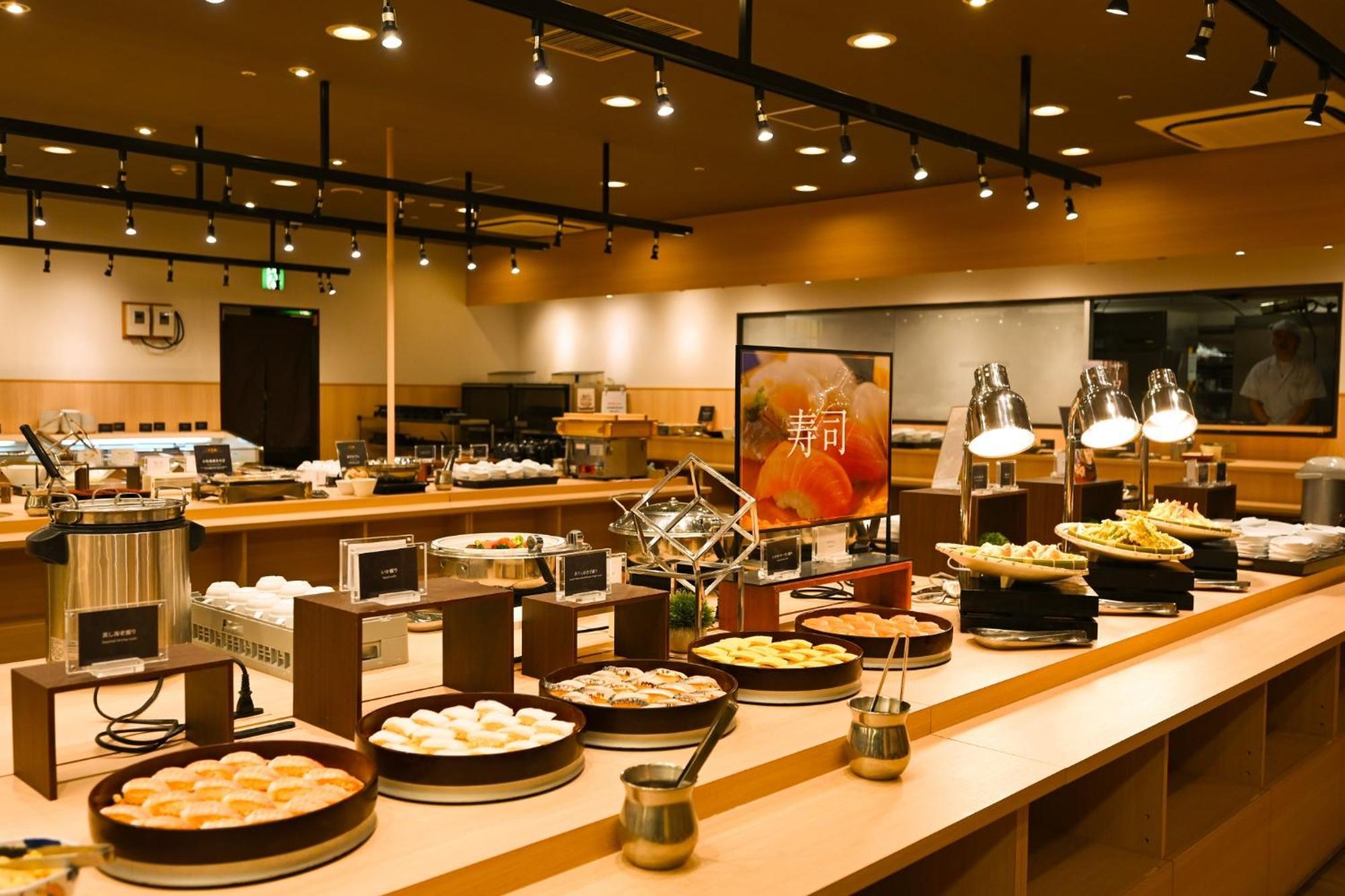Ooedo Onsen Monogatari Awazu Grand เรียวกัง 3*